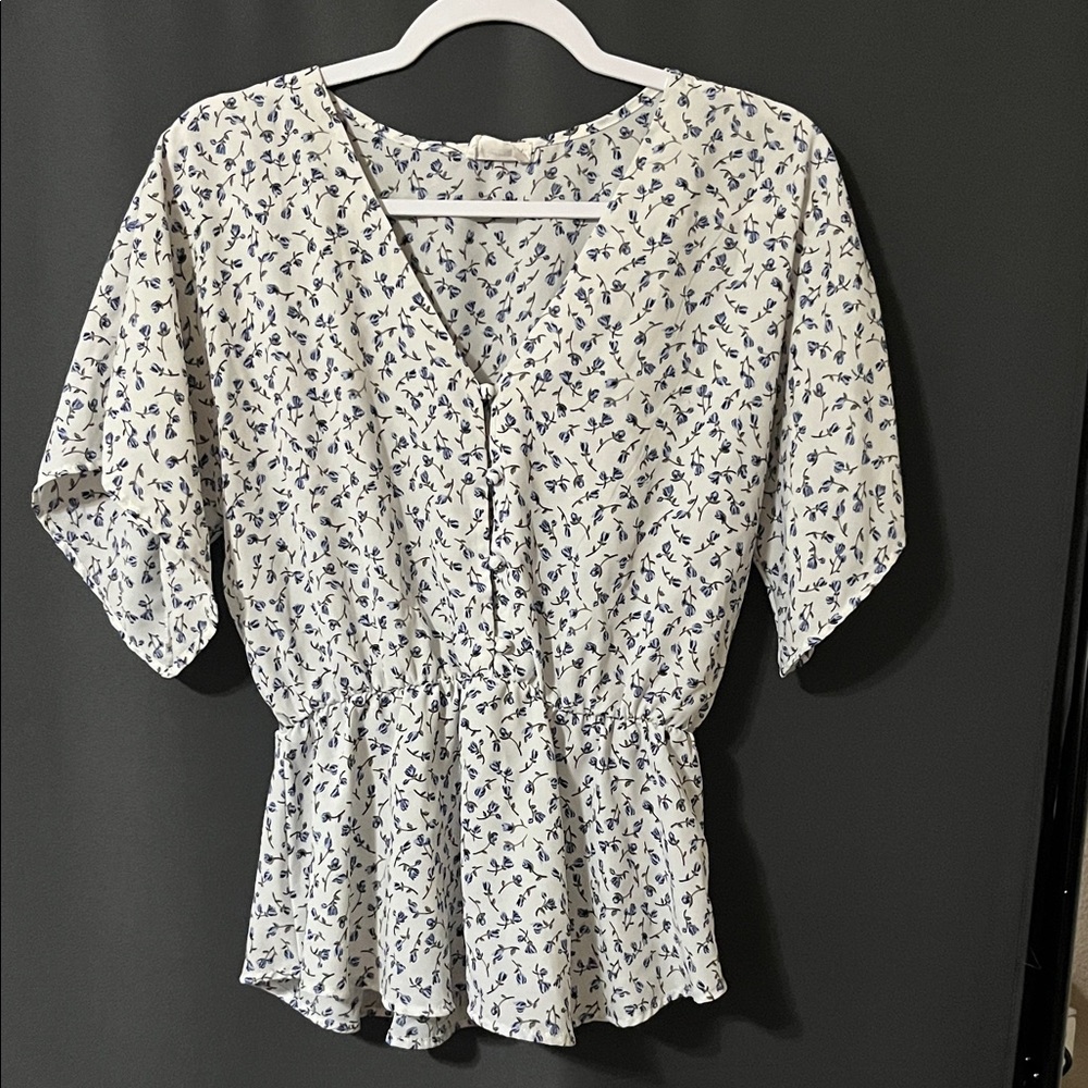 Women’s Cream Floral Peplum Button-Front Top